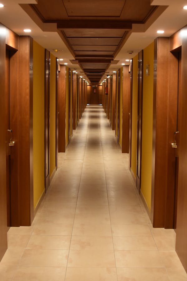 Fermeture de porte : solutions efficaces pour tous vos besoins